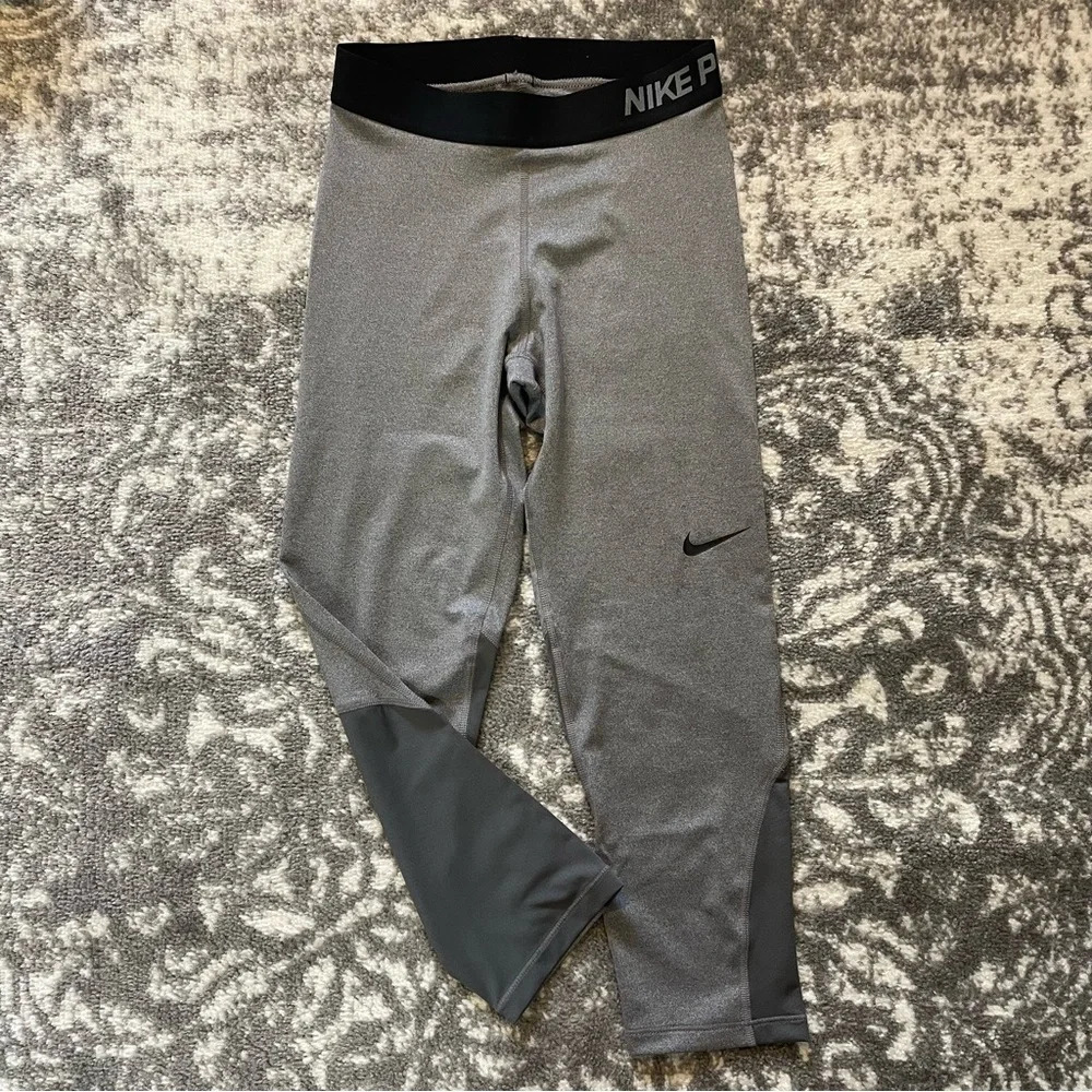 Nike Pro Crop Leggings